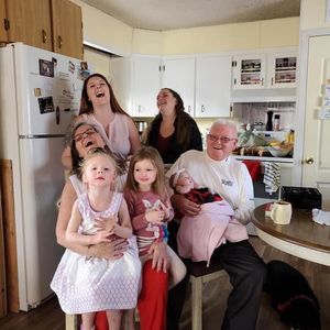 Meet your Posher, Cindy